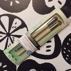 ecotools ultimate concealer trio