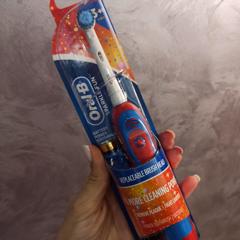 oral b sparkle fun toothbrush