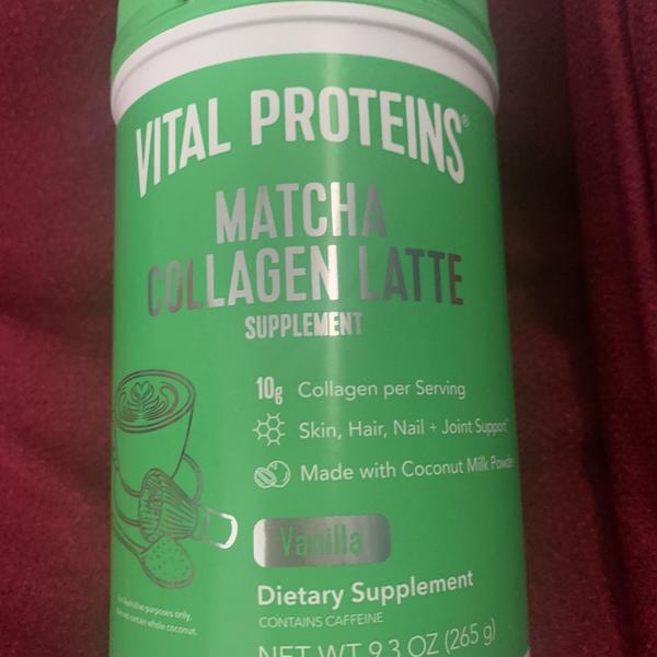  Vital Proteins Matcha Lattes, polvo de colágeno de té verde  matcha, L-teanina y cafeína y MCT – Apoyando el cabello saludable, piel,  uñas, original : Salud y Hogar