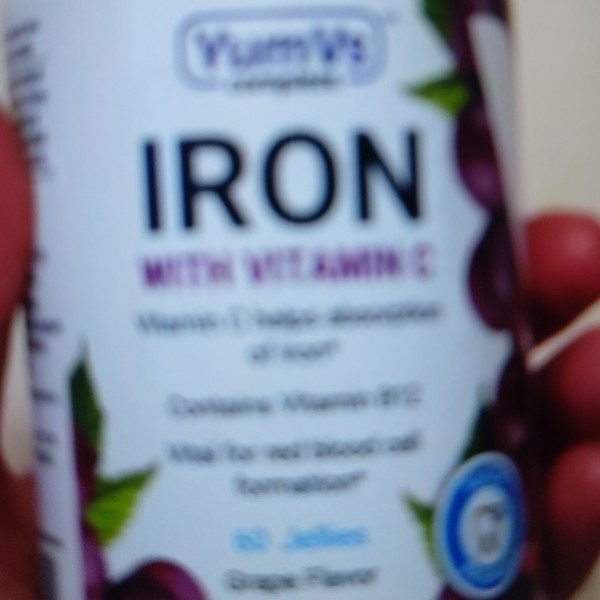 YUM-V's Gomitas de hierro completas (gomitas) para adultos, masticables con  sabor a uva con vitamina C; suplemento dietético diario para hombres y
