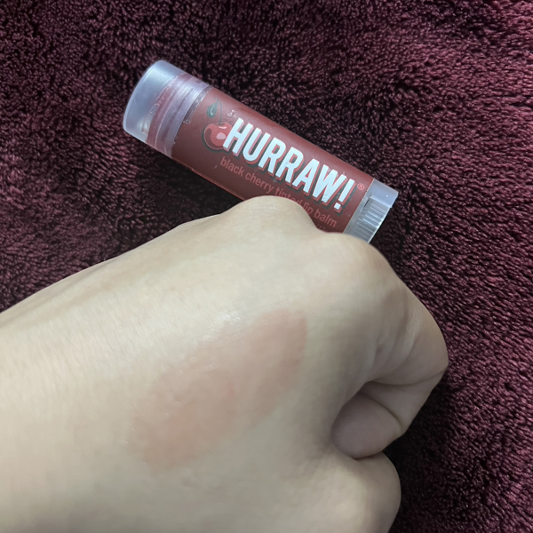 Hurraw balm black 2025 cherry