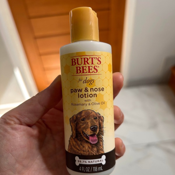 Burt's bees paw 2025 and nose lotion review