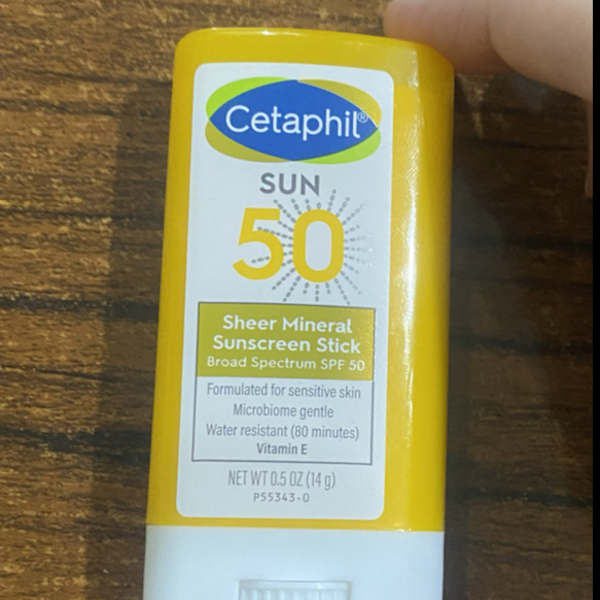 Page 1 - Reviews - Cetaphil, Sheer Mineral Sunscreen Stick, SPF 50, 0.5 oz  (14 g) - iHerb