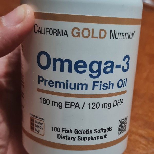 Omega-3 Premium Fish Oil, 2000 mg, 100 Fish Gelatin Softgels (180 EPA / 120  DHA per