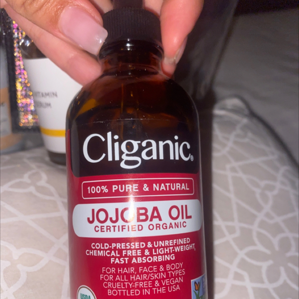 Cliganic Organic Jojoba Oil, 100% Pure (4oz) | Moisturizing Oil for Face,  Hair, Skin & Nails | Natural Cold Pressed Hexane Free | Base Carrier Oil