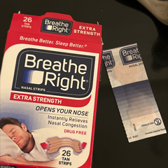 Breathe Right Tiras nasales extra fuertes sin medicamentos para alivio de  la congestión nasal, 72 unidades : : Salud y Cuidado Personal