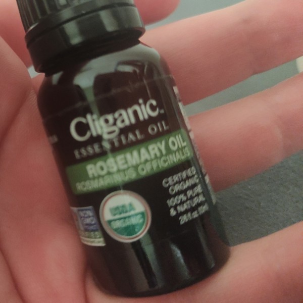 Product Review: Cliganic 100% Pure Organic Rosemary Oil