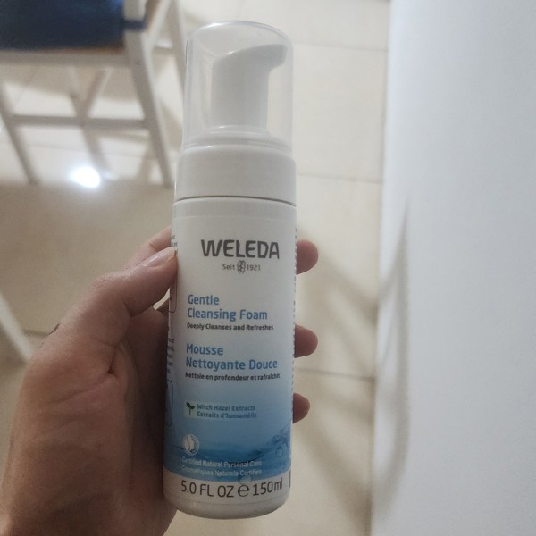 Espuma Limpiadora Facial Natural para Piel Normal a Mixta - Weleda