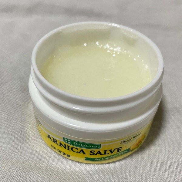 Page 1 Reviews De La Cruz Arnica Salve for Cracked Skin 2 oz