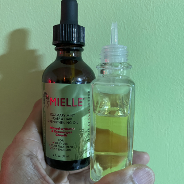Mielle Organics - Our #Mielle Rosemary Mint Oil does everything
