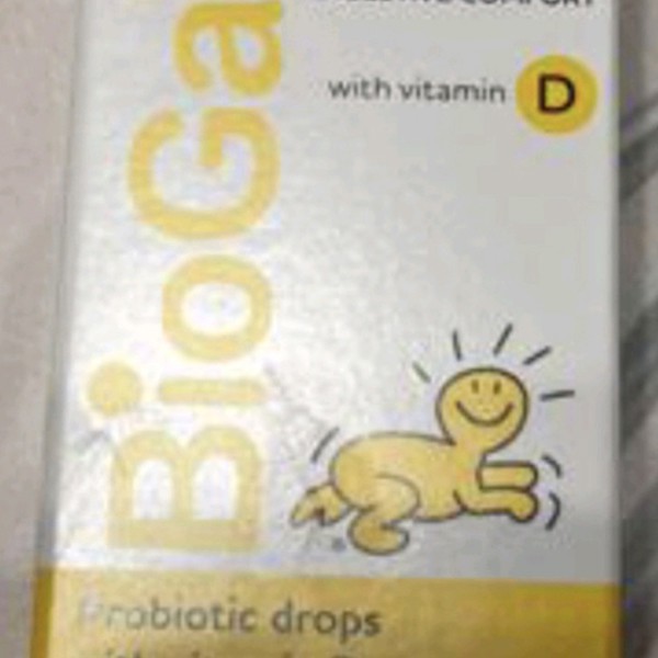 BioGaia Protectis Baby Probiotic Drops Vitamine D | Réduit les coliques,  les gaz et les amp; Crachats | Poops sains | Réduit les pleurs et les amp;