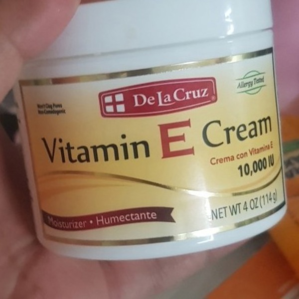 Page 1 Reviews De La Cruz Vitamin E Cream 0.42 oz 12 g iHerb