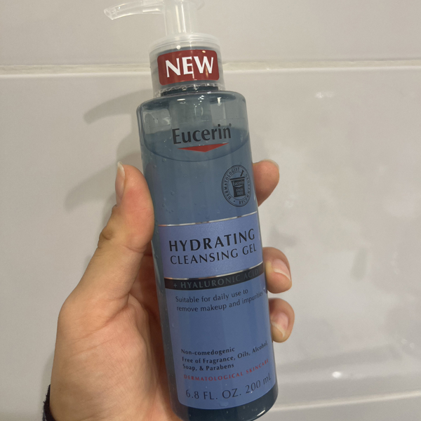 DermatoCLEAN [HYALURON] Cleansing Gel