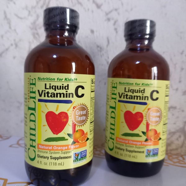 Essentials, Liquid Vitamin C, Natural Orange, 4 fl oz (118.5 ml)