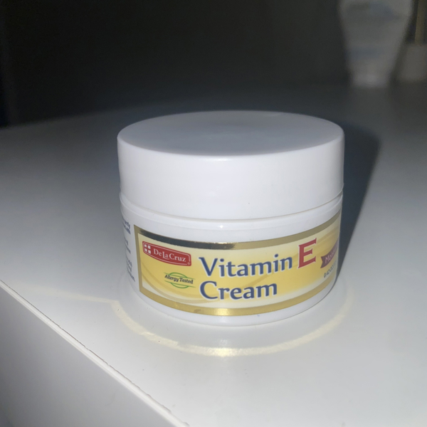 Page 1 Reviews De La Cruz Vitamin E Cream 0.42 oz 12 g iHerb